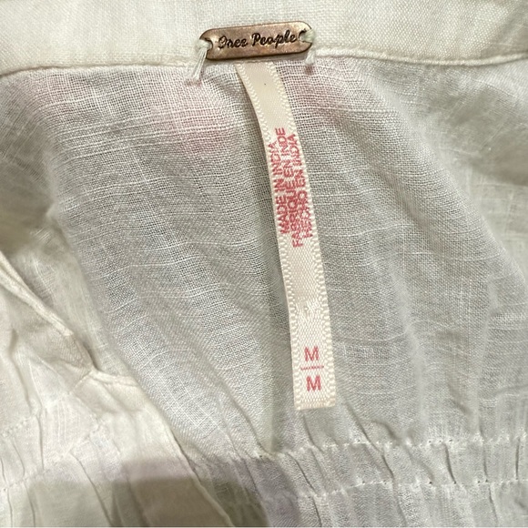 Free People Green Gardens Boho Ivory Cutout Embroidered Hem Tunic Top - Picture 10 of 15